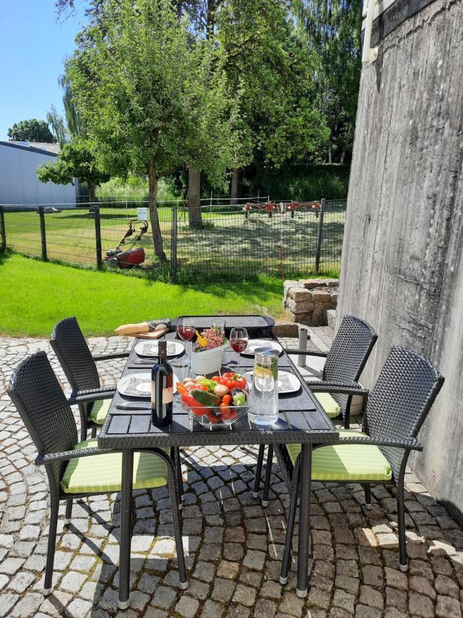 Ferienwohnung Sonnenschein บัวร์เกา ภายนอก รูปภาพ
